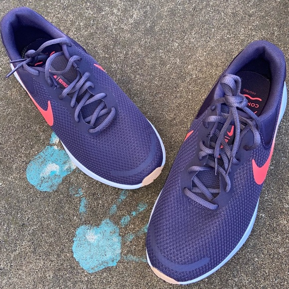 NWT Nike Sz-9.5 Women's Comfort Footbed Classic Shoes Athletic Fitness Everyday - Picture 16 of 16